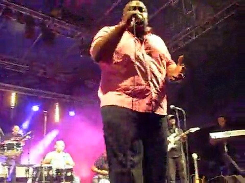 Concert Havana D'Primera à Carpentras, les Fans d'Alexander Abreu le 7-07-2011 N°1