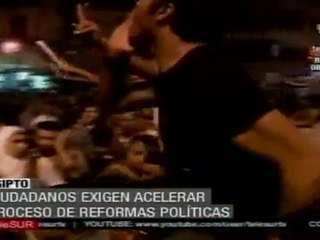 Egipcios exigen acelerar proceso de reformas políticas