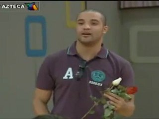 Esmeralda y Johnny Dinamica Rosas Roja y Blanca