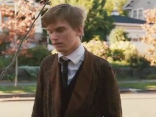 Inquietos (Restless) - Trailer 2