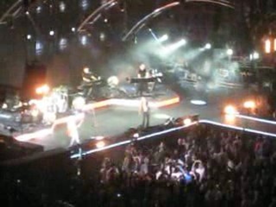 Depeche Mode 06 A Question Of Time  NYC  08.03.2009.