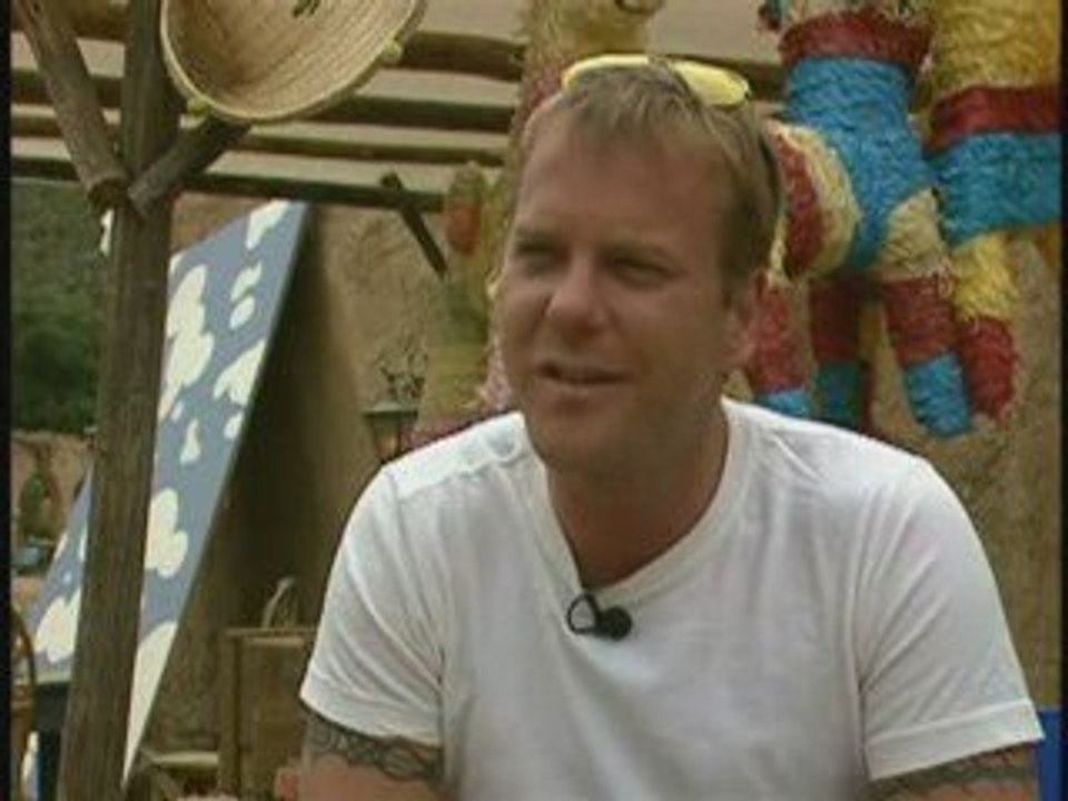 Kiefer Sutherland interview about 'Picking Up The Pieces'
