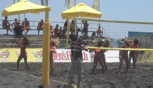cheerleaders - santorini beach volley perivolos 3