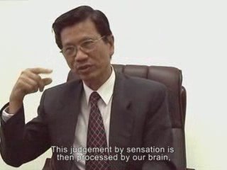 Listening to the Body by Hsu I-Hsiung (Eng. sub.)