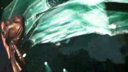 U2 crasy remix Croke Park 25/07/09 catwalk larry et adam