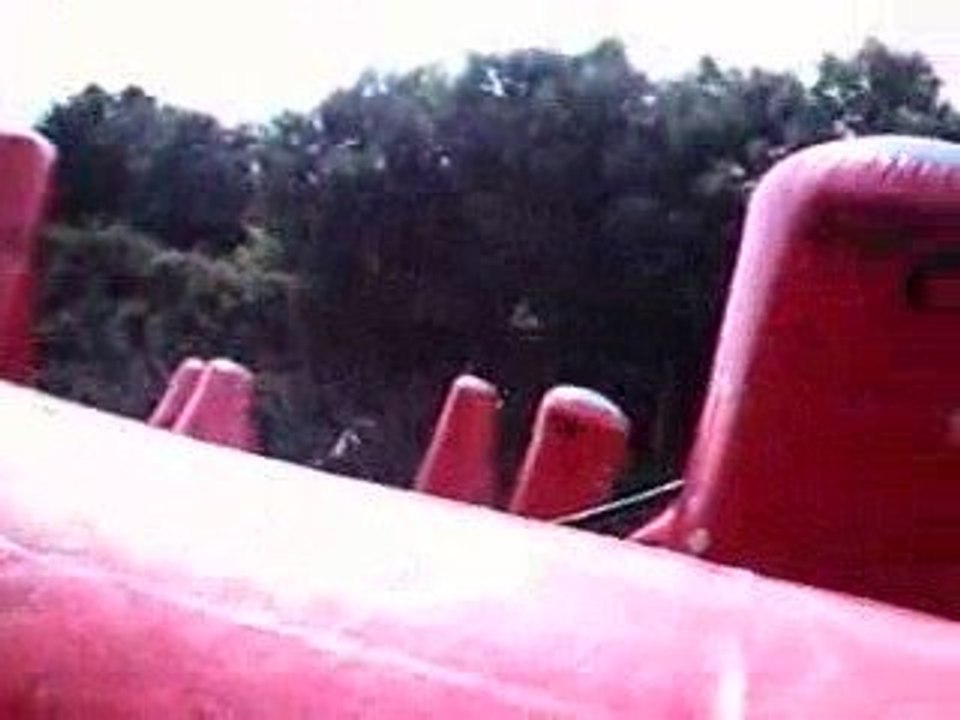 Spout 15