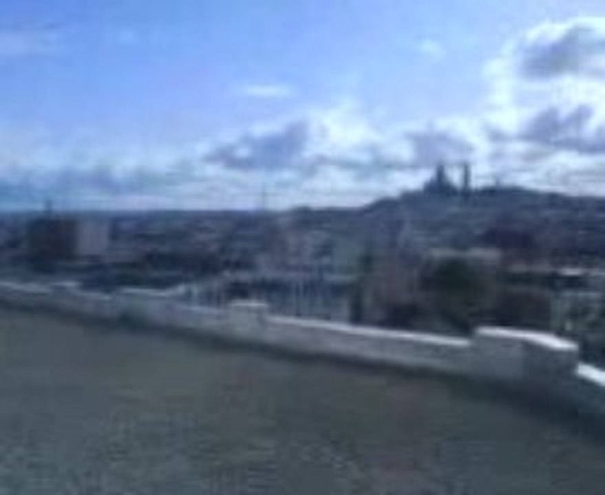 Toit, toit mon toit !