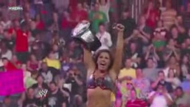 Raw 27/07/09- Beth,Alicia & Rosa vs. Mickie,Kelly & Gail Kim