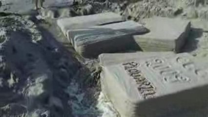 les livres en sculptures de sable été 2009