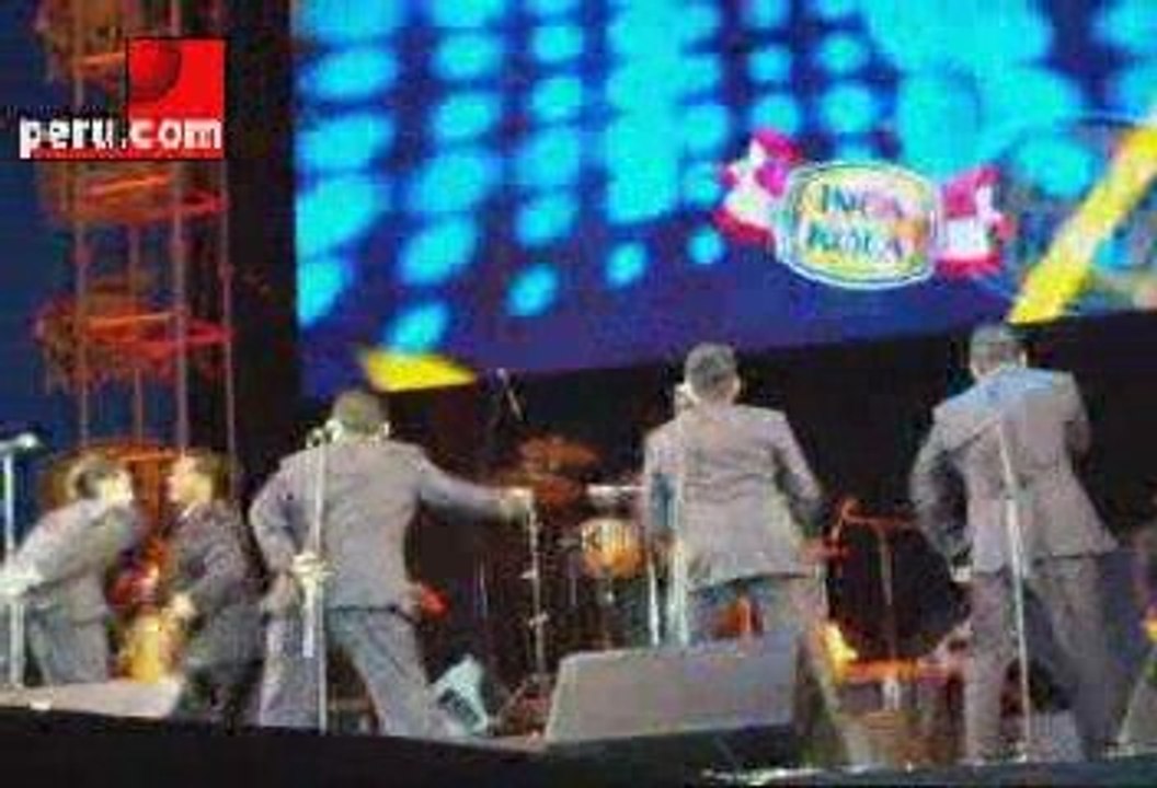 Grupo 5 puso el ritmo en La Noche de la Comida Peruana