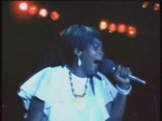 judy mowatt "slave queen" [live]