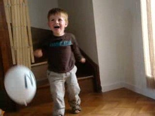 Jeux d'enfants ou le début d'une belle complicité...