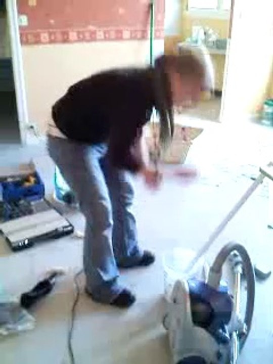 Un petit souci de papier peint?