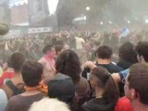 HELLFEST 2009 - Circle pit DEVIL DRIVER 2