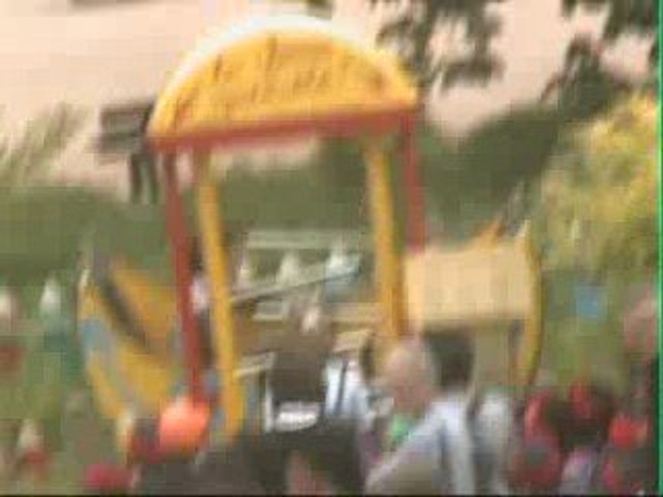 Clip France Miniature Gan israel Paris 11