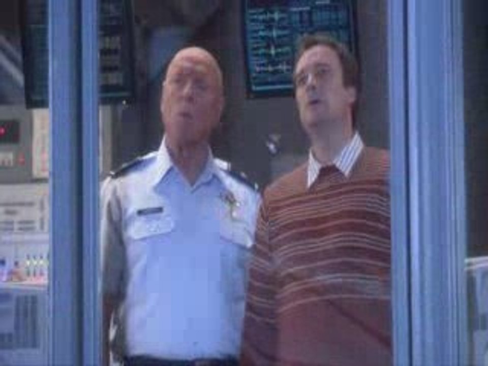 David Hewlett in Stargate SG-1 S08x20 Moebius II