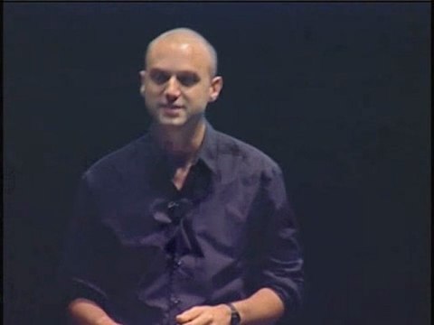 Frederic Kaplan Robots don't have to look like robots ...