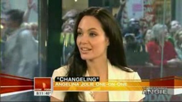 ANGELINA JOLIE * CHANGELING *INTERVIEW