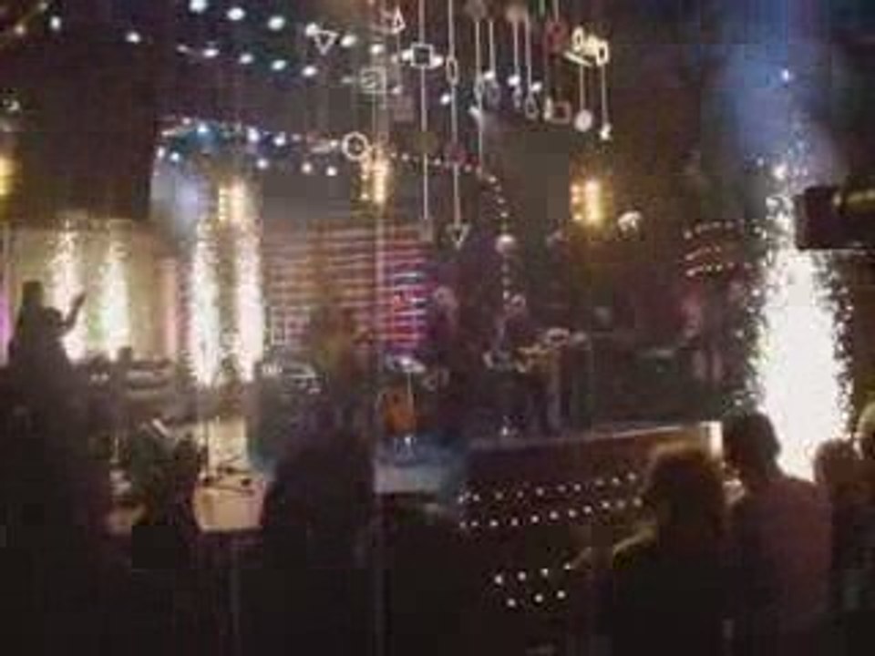 volkan gösterisi ferhat göçer biri bana gelsin konuk möf