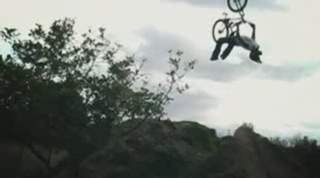 Everywhere - The Movie: Second trailer