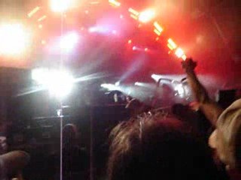 Hellfest 2009 - Mötley Crüe - Kickstart My Heart (Extrait)