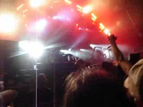 Hellfest 2009 - Mötley Crüe - Kickstart My Heart (Extrait)