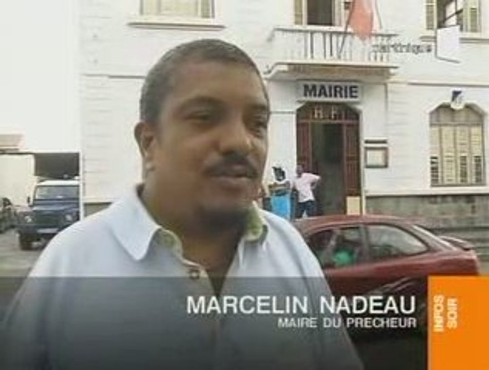 11 Gendarmes Blessés Tour ds Yoles Martinique Bagarre Jeunes