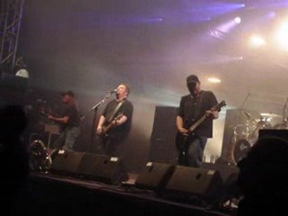 Hellfest 2009 - Sacred Reich - Who's To Blame (Extrait)