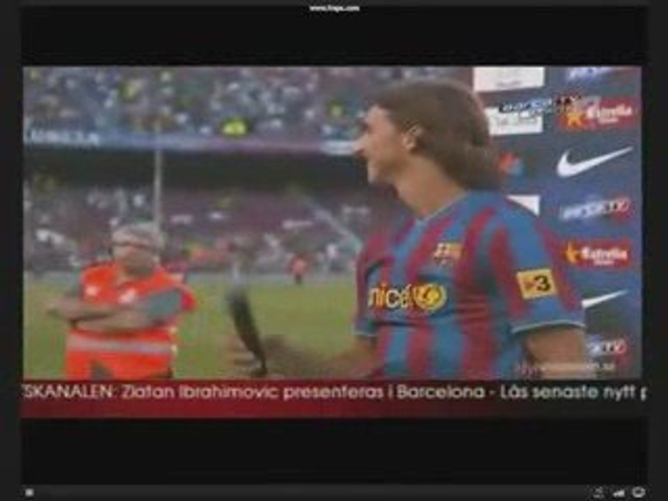 Présentation d'Ibrahimovic à Barcelone