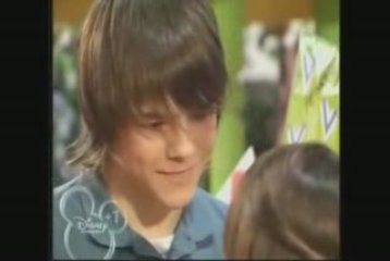 Agus y Tabano cap 85.1(Chiquititas 2006)