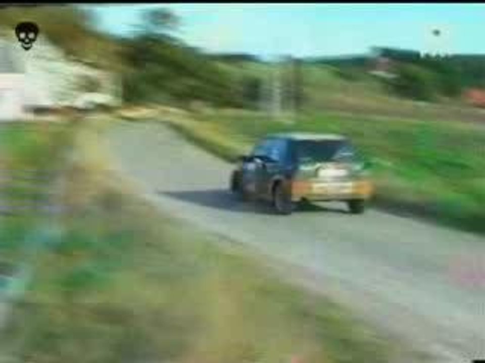 Saxo Rally Crash-impressionant !