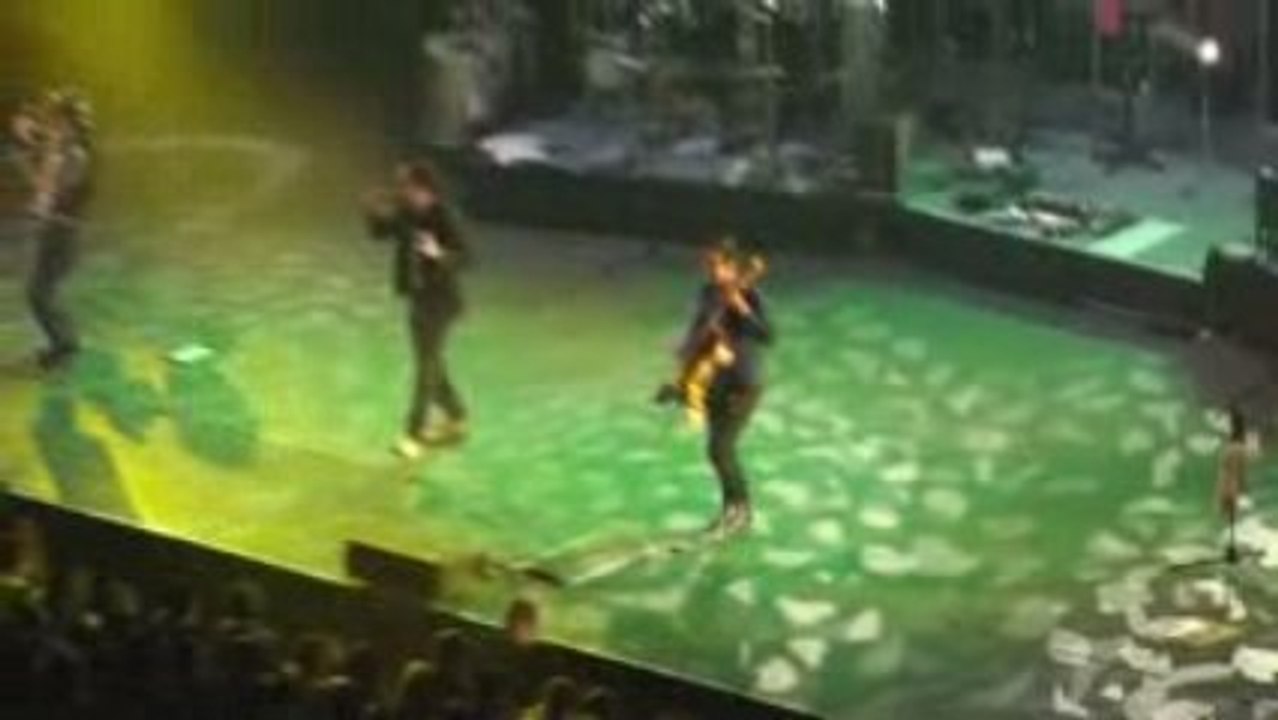 TRYO LIVE VIENNE L'HYMNE DE NOS CAMPAGNES