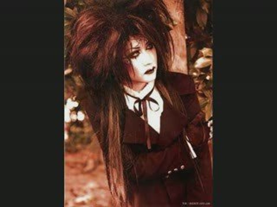 Moi Dix Mois-Gloire dans le silence