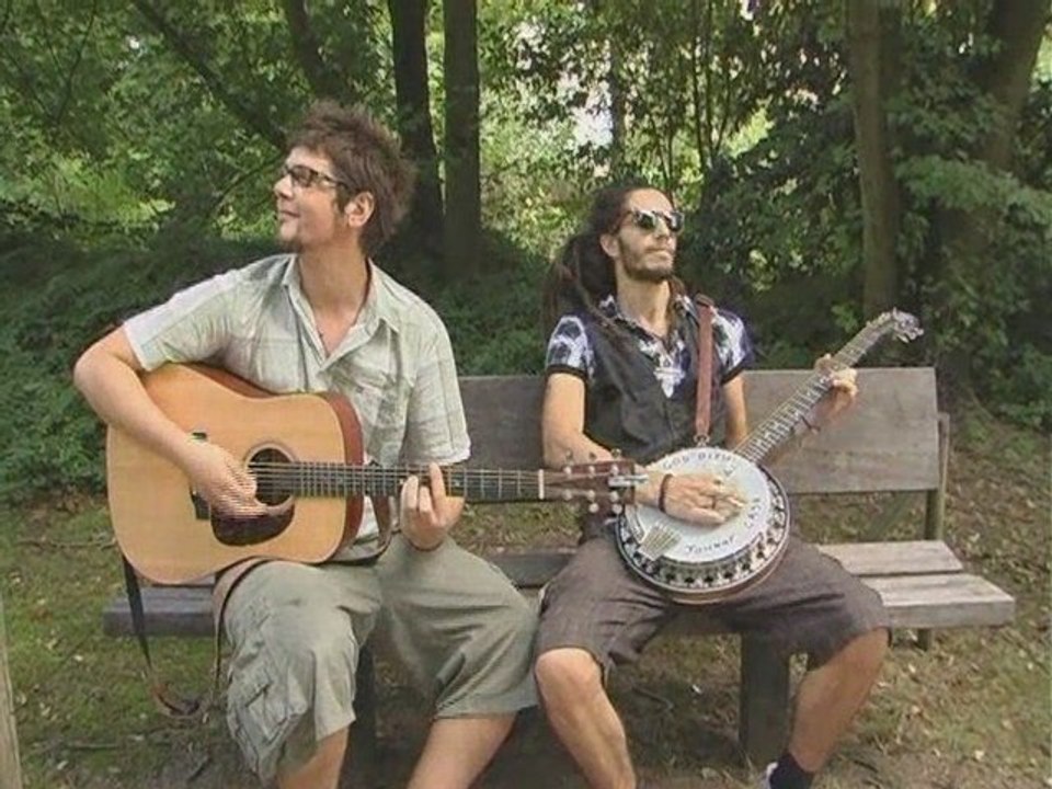 Clint Eastwood (Gorillaz cover) - Naosol & The Waxx Blend