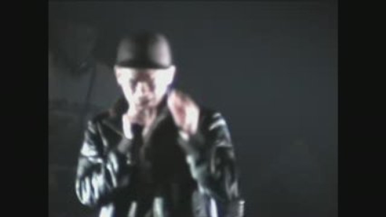 UNDERGROUND LIVE DE MONOTOF