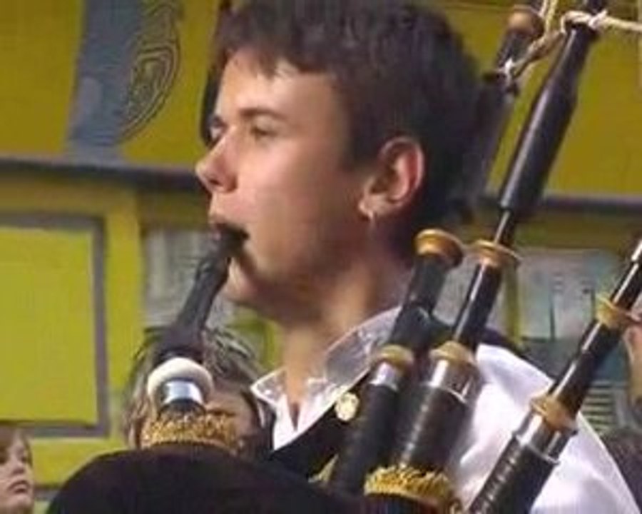 Triomphe sonneurs au  Festival de Cornouaille à Quimper