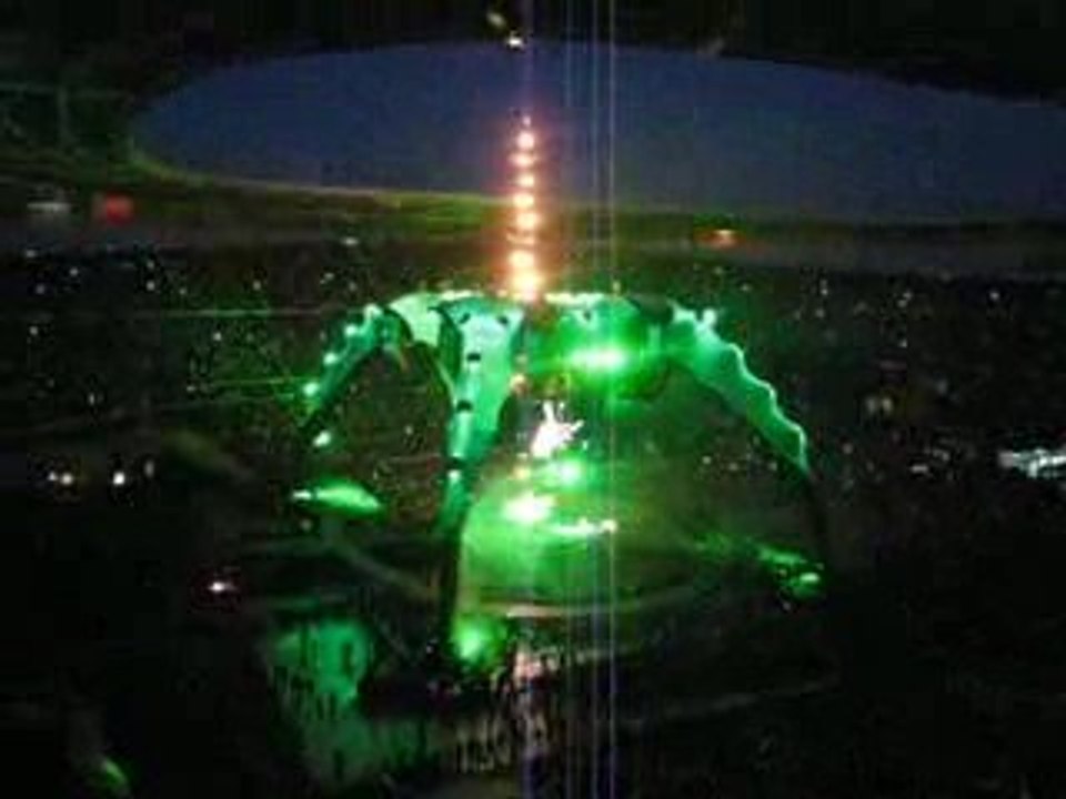 2009-07-12 006 Concert U2 - Sunday Bloody Sunday