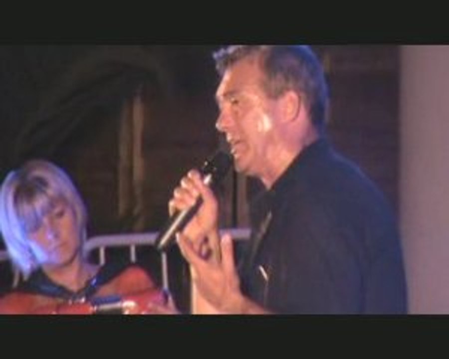 pierre lemarchal en concert à Aix les Bains le 29 juillet 09