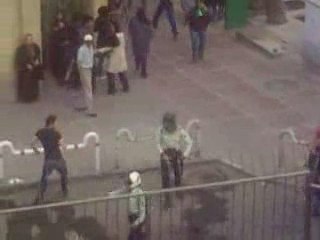 Fighting people & Police in Vanak SQ--8 Mordad 88