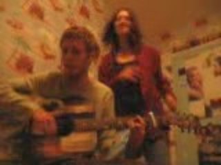 Je ne t'aime plus depuis qu'tu m'jetes des trucs dessus