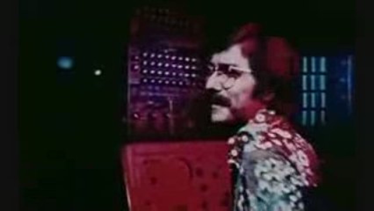 EDD KALEHOFF AT THE MOOG SYNTHESIZER