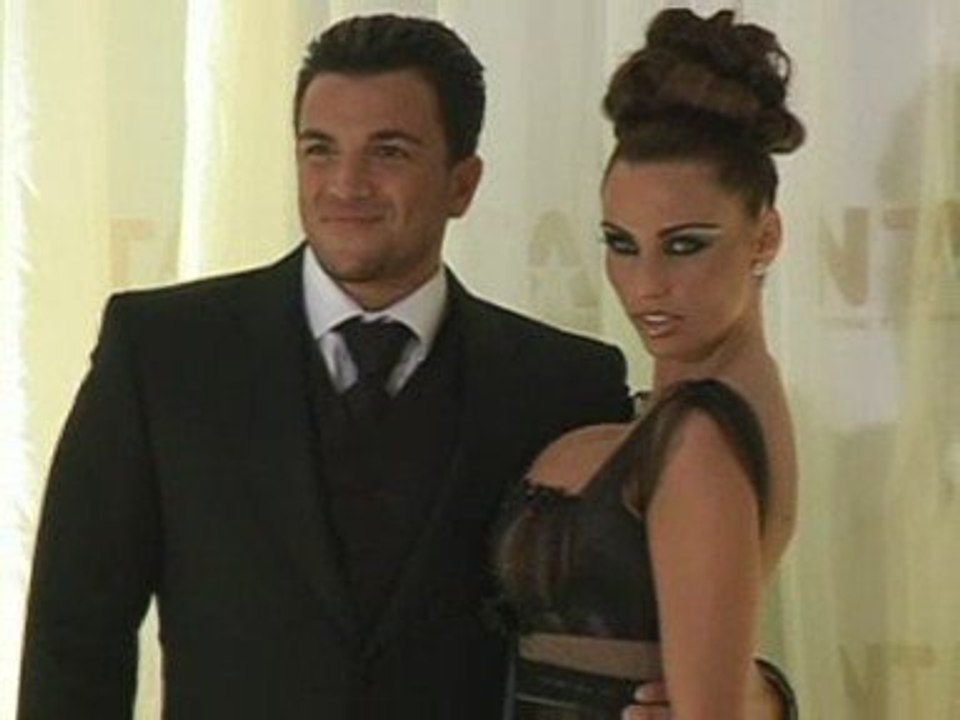 Peter Andre accepts libel damages from The People newspaper