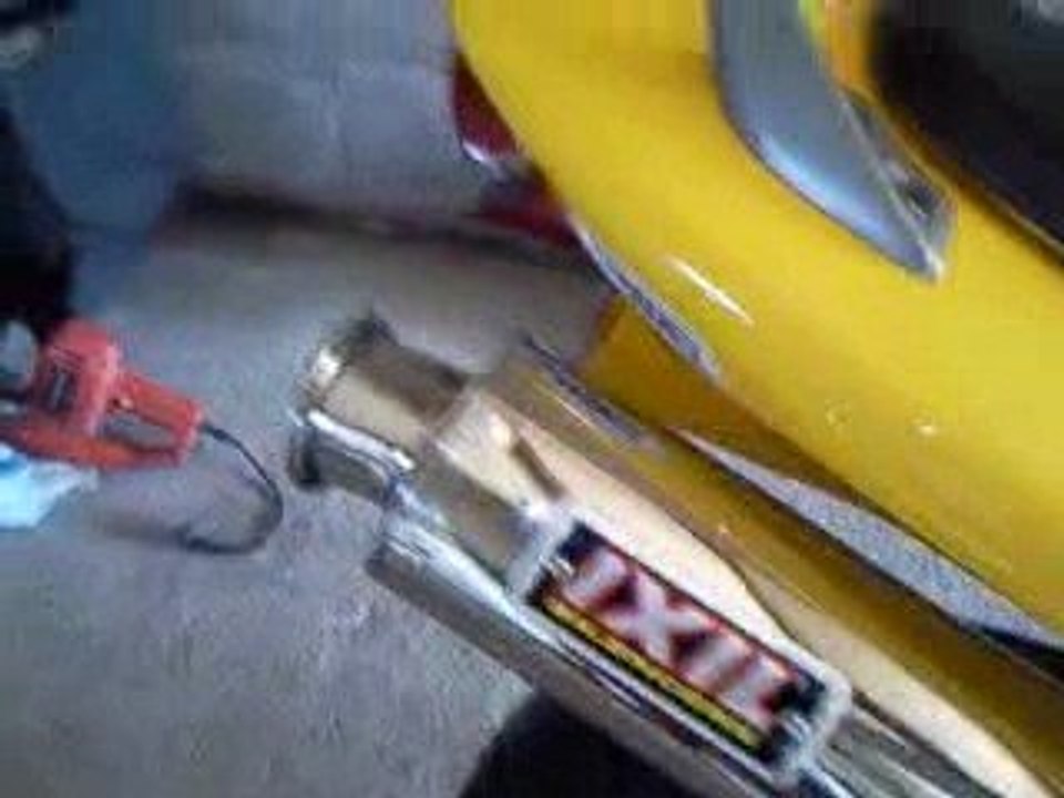 600 HORNET 2000 ixil