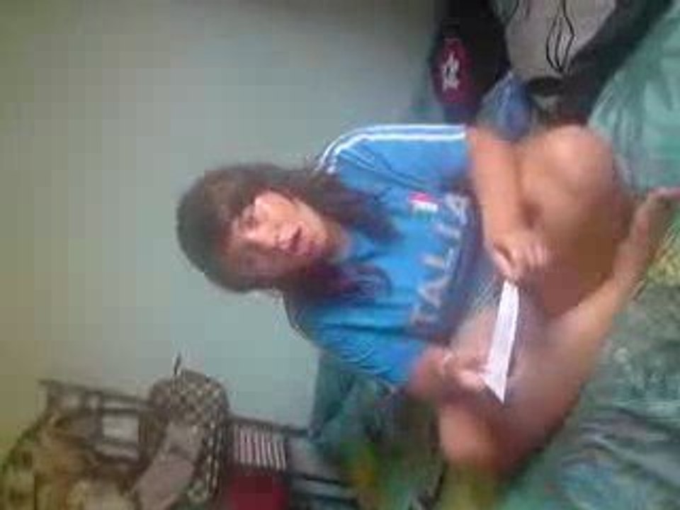 Jennifer qui chante les enfoirée