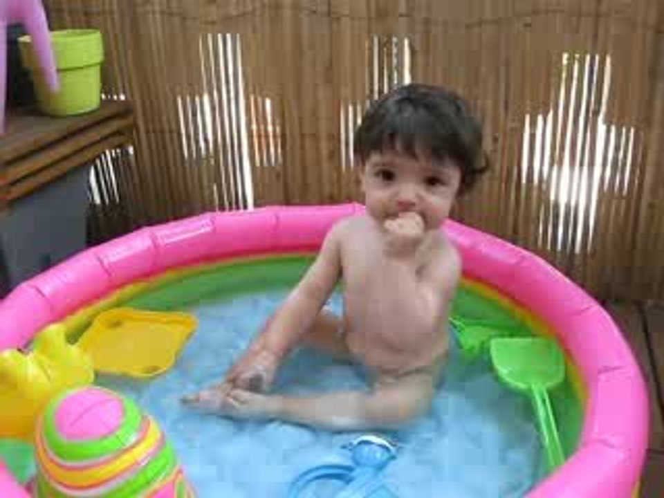 Mandy et sa piscine