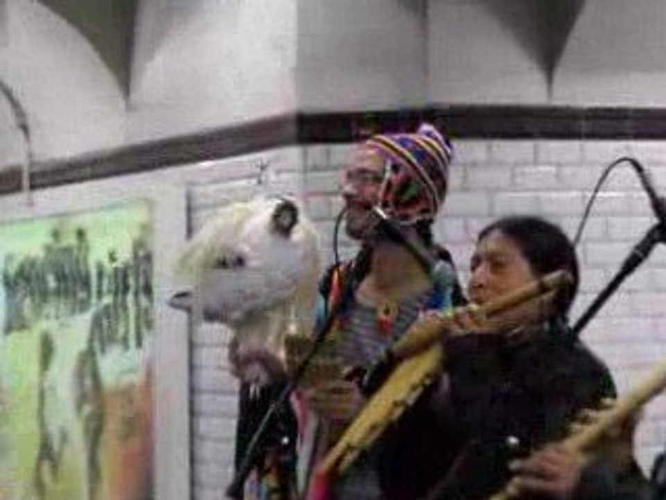 Kenti et les péruviens