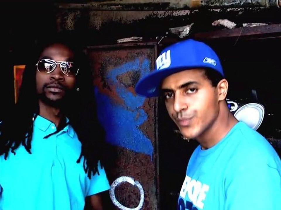 CLIP OFFICIEL ASKOM (Alakyn /  Brahim / Wadi / 2face)