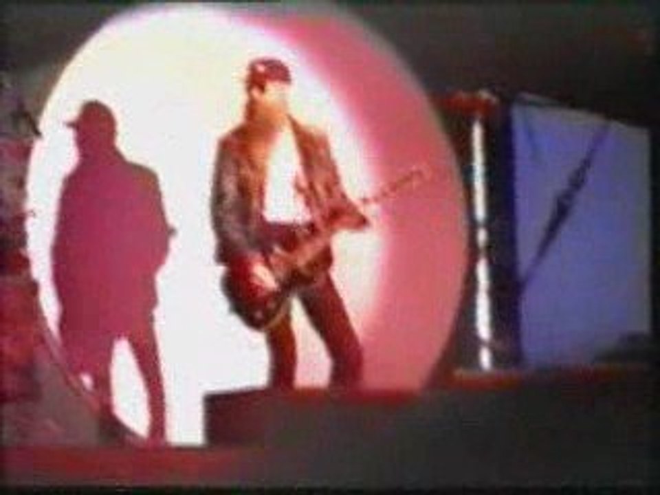 ZZ Top Live - Wells, Austria 1994 - World Of Swirl