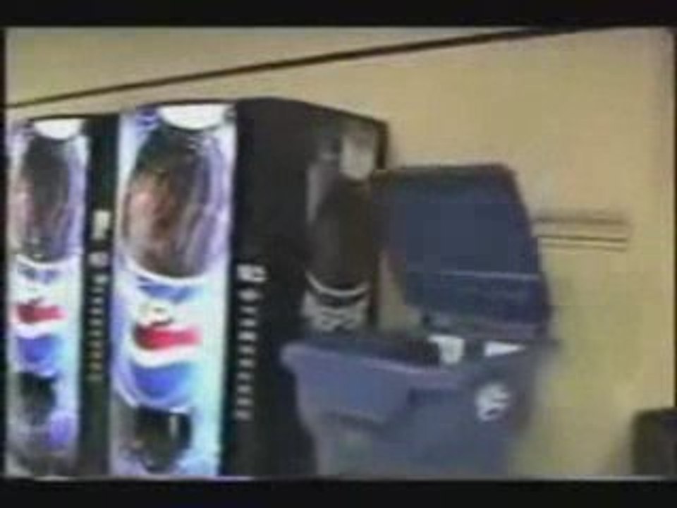 Wrong Garbagecan Prank