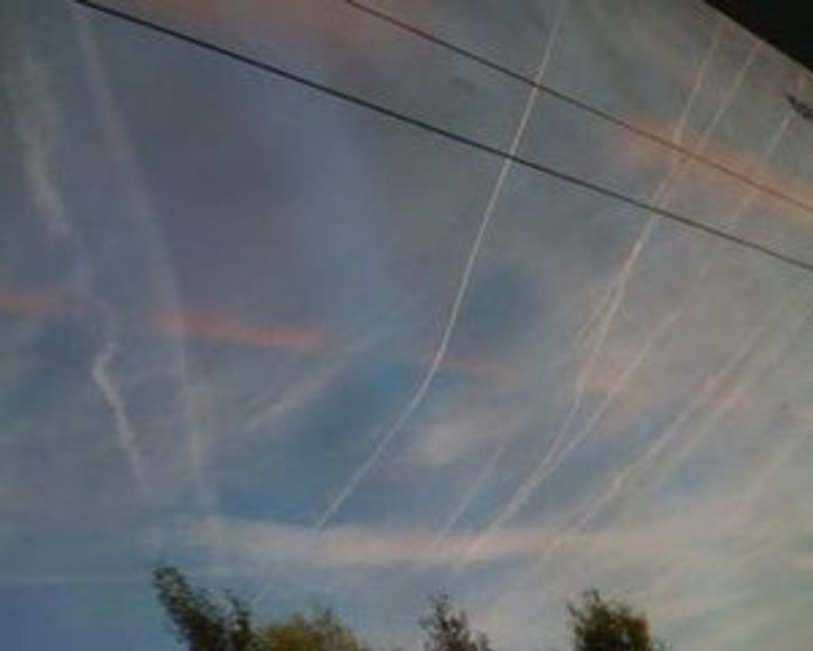 CHEMTRAILS FRANCE 07 2009